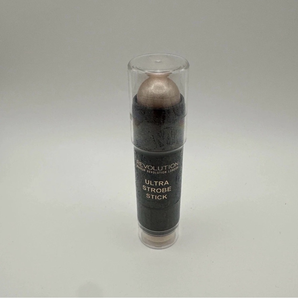 Sealed Brand New REVOLUTION Ultra Strobe Stick- Peach Lightening